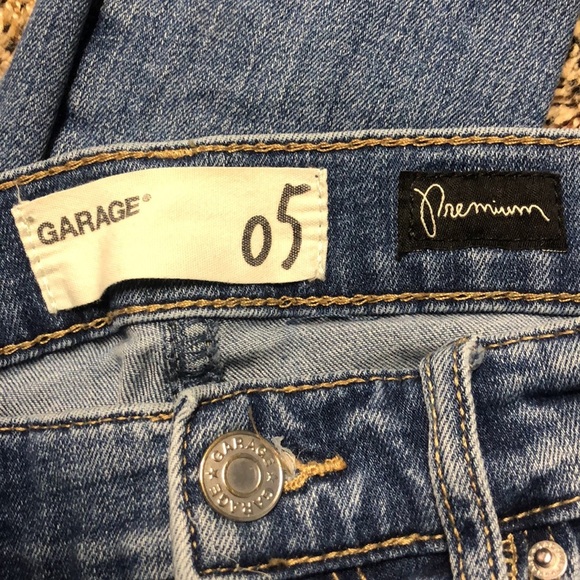 GARAGE Denim Super skinny Heavily Distressed Skinny Jeans Size 5 | GUC - Picture 5 of 5